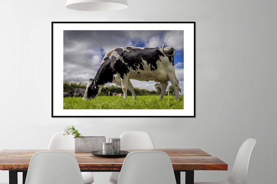 Cadre photo avec affiche - Vache - Herbe - Staart - Animaux - 120x80 cm - Cadre pour affiche