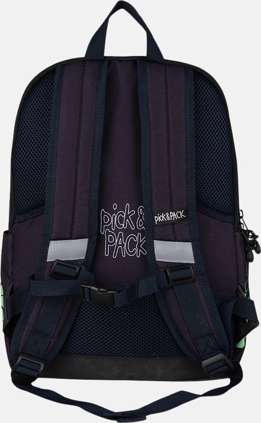 Achterkant van een donkerblauwe rugzak met 'pick & pack' logo.