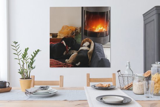 Tableau sur toile Chiens regardant une cheminée - 90x90 cm - Décoration murale