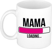 Mama loading mok / beker wit 300 ml - aanstaande moeder cadeau mok