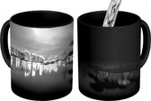 Magische Mok - Foto op Warmte Mok - De skyline van Orlando bij nacht - zwart wit - 350 ML