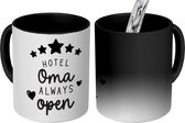 Magische Mok - Foto op Warmte Mokken - Koffiemok - Spreuken - Hotel oma always open - Oma - Quotes - Magic Mok - Beker - 350 ML - Theemok - Mok met tekst