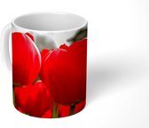 Mok - Close-up van rode tulpen - 350 ML - Beker