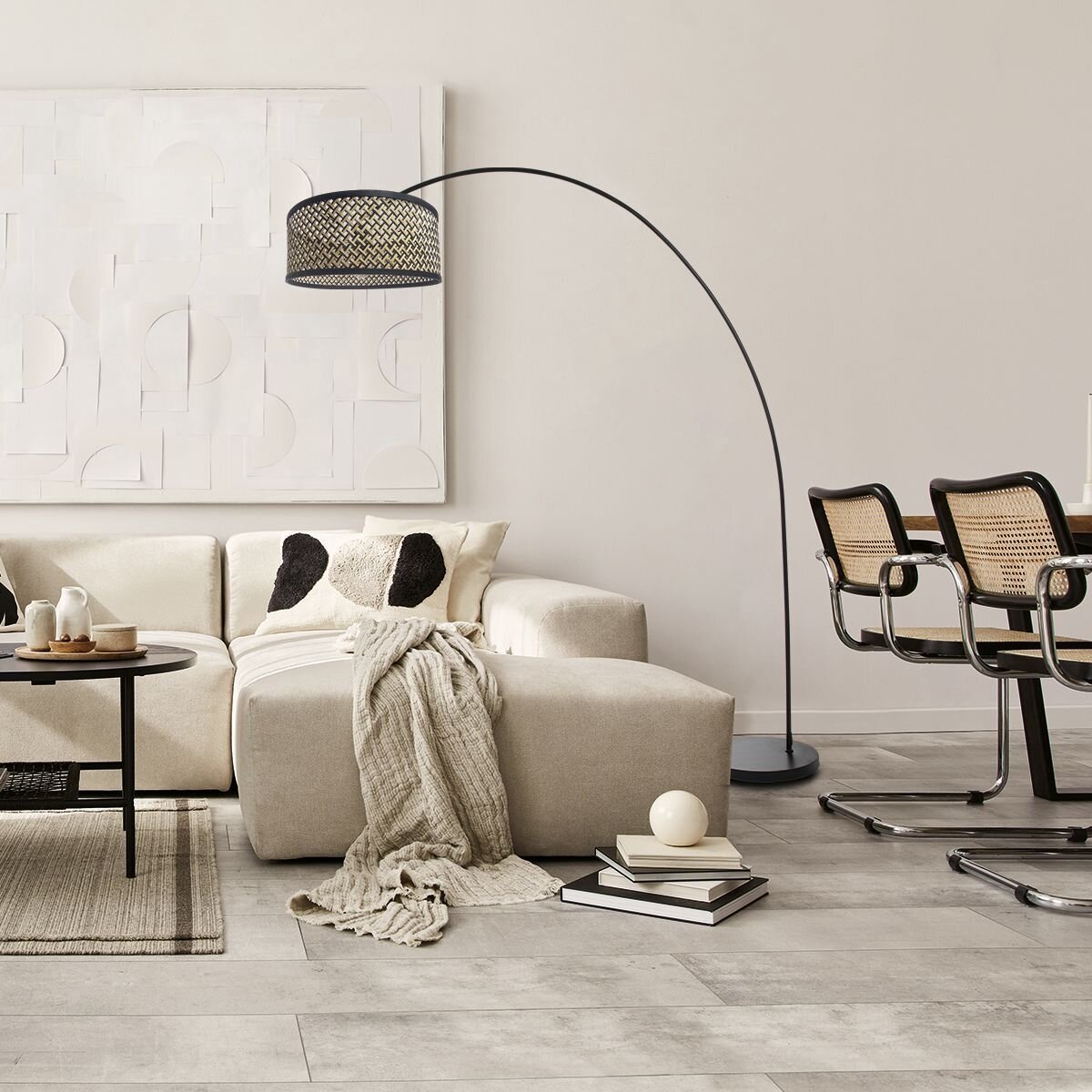 Mexlite Vloerlampen Solva 3739ZW trendy zwart bamboe en metaal 185 cm hoogte en 165 cm reikwijdte voor binnengebruik - Mexlite Beige / Zwart