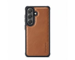 Casemania Hoesje Geschikt voor Samsung Galaxy A55 - Sienna Brown - Magnetische Telefoonhoesje - Kunstleer Back Cover - Anti-Vingerafdruk