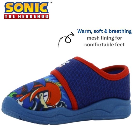Blauwe pantoffel met Sonic The Hedgehog print, rode randen en klittenbandsluiting. Mesh voering voor warme, zachte en ademende voeten.