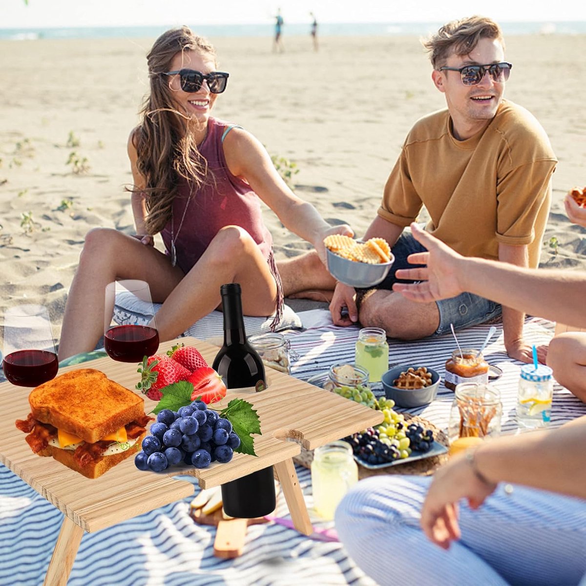 Opvouwbare Tafel - Draagbare Hout - Picknick en Camping - Met Wijnglas Houders - 34 x 30 cm - Rood — cadeau in Kookcadeaus - foto 2