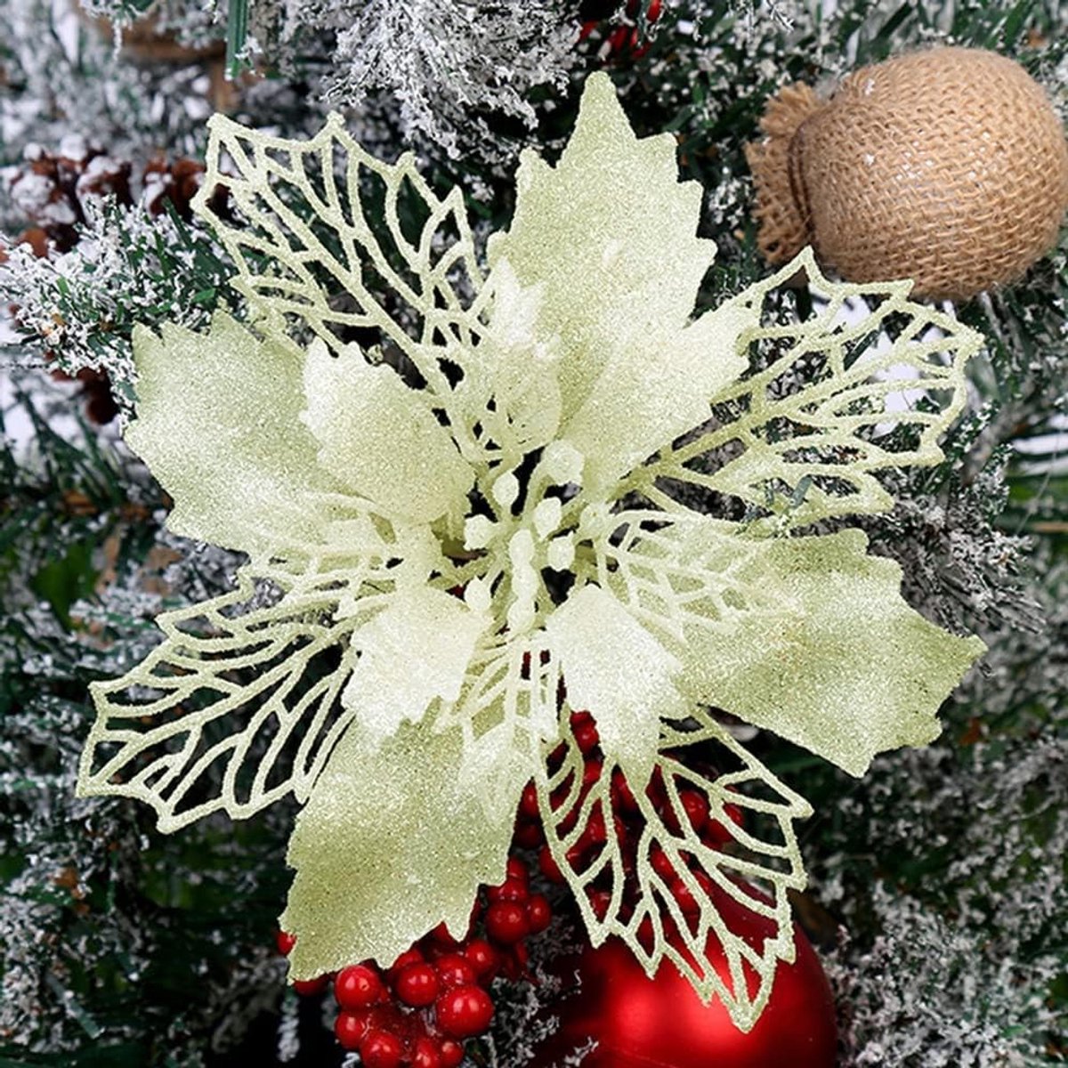 Set van 6 Glitterende Kerststerren Kunstbloemen - Decoratie voor Kerstboom & Bruiloft - 9 cm Wit