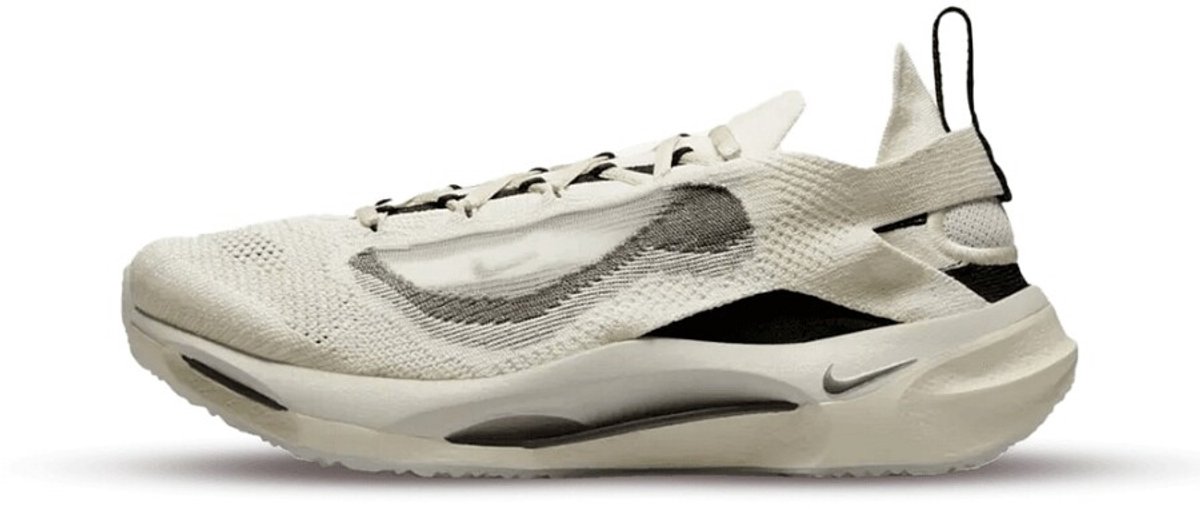 Nike Spark Flyknit Sail Zwart