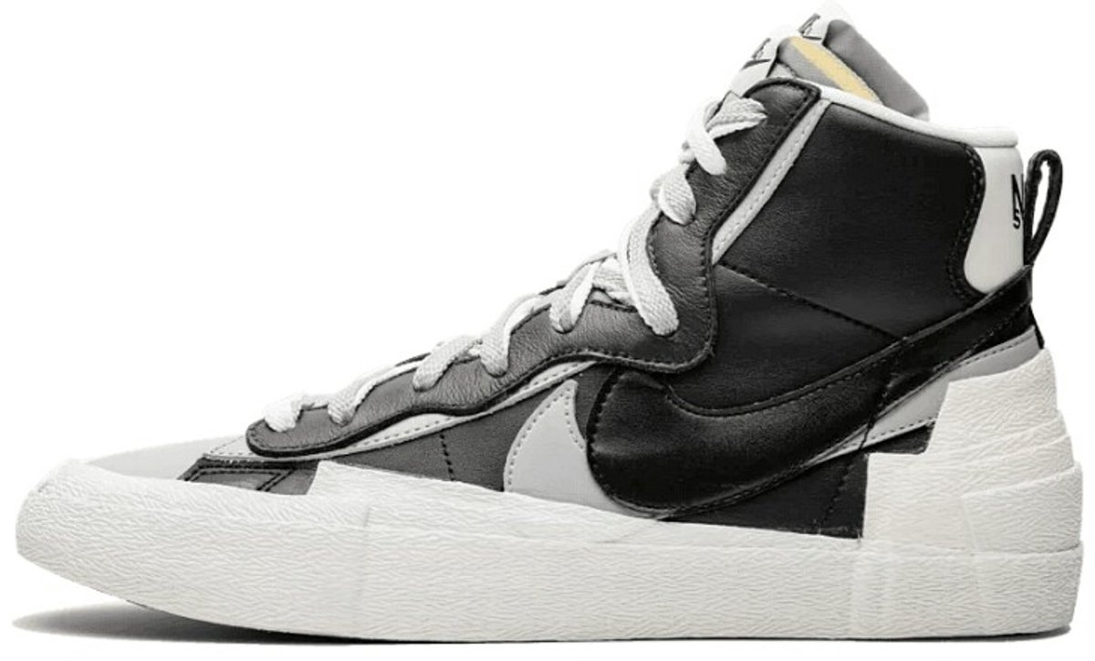 Nike Blazer Mid sacai Black Grey - Maat 40.5