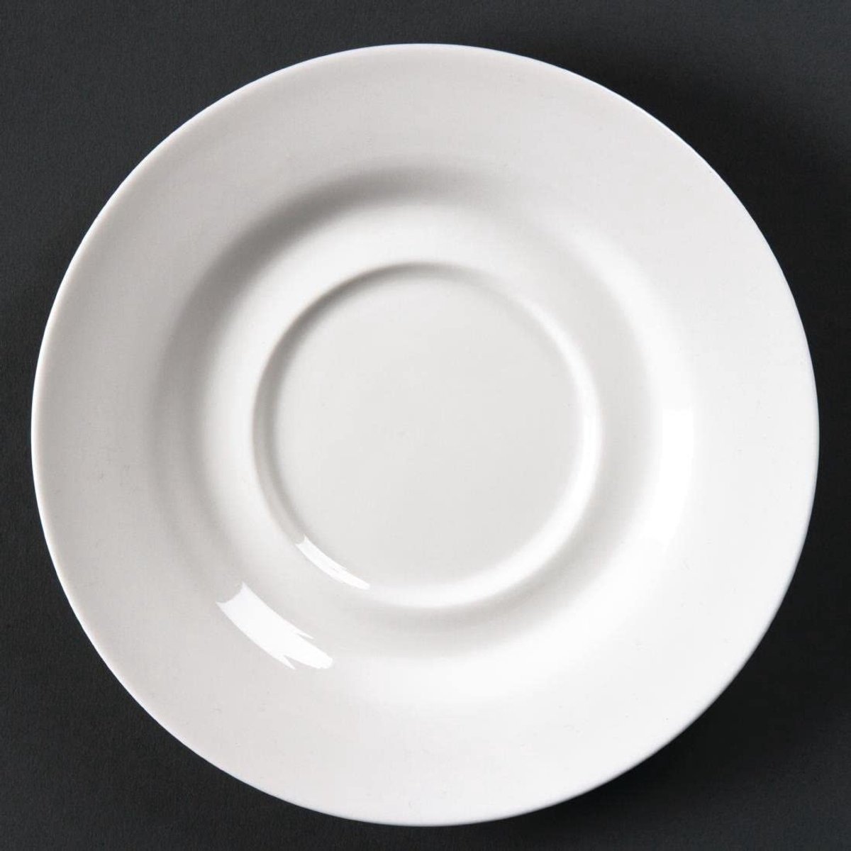 Ronde Schotels - Kopjes Onderzetters - Serveren aan Tafel - Oven Magnetron Vriezer Veilig - 156mm Doorsnede - Wit