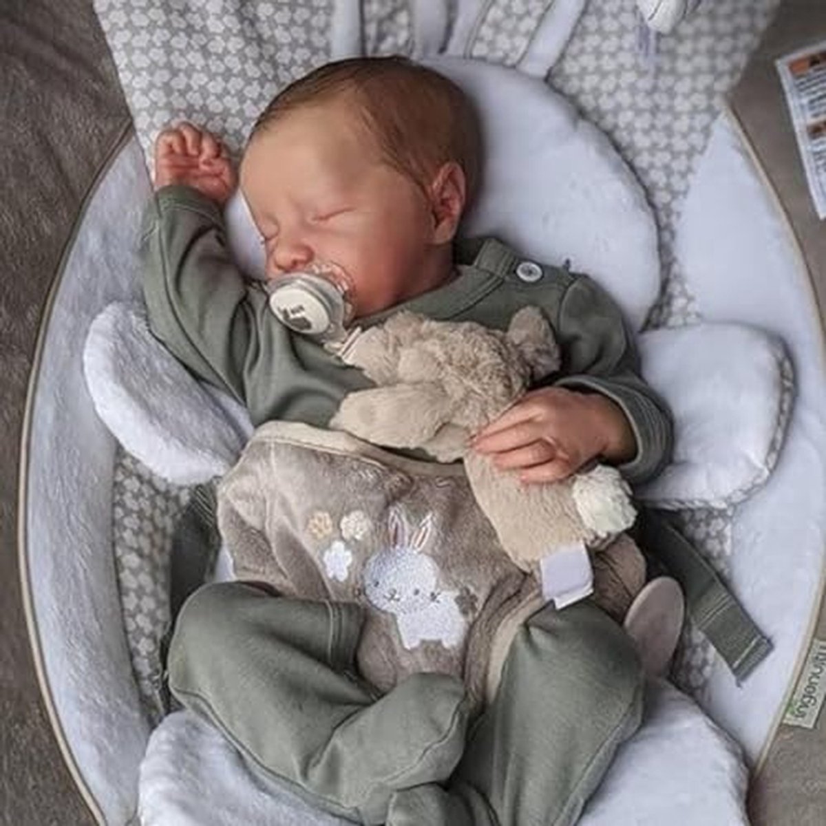 Babypop Realistisch - Pasgeboren pop - Rollenspel - Handgemaakt - 48 cm - Meerkleurig