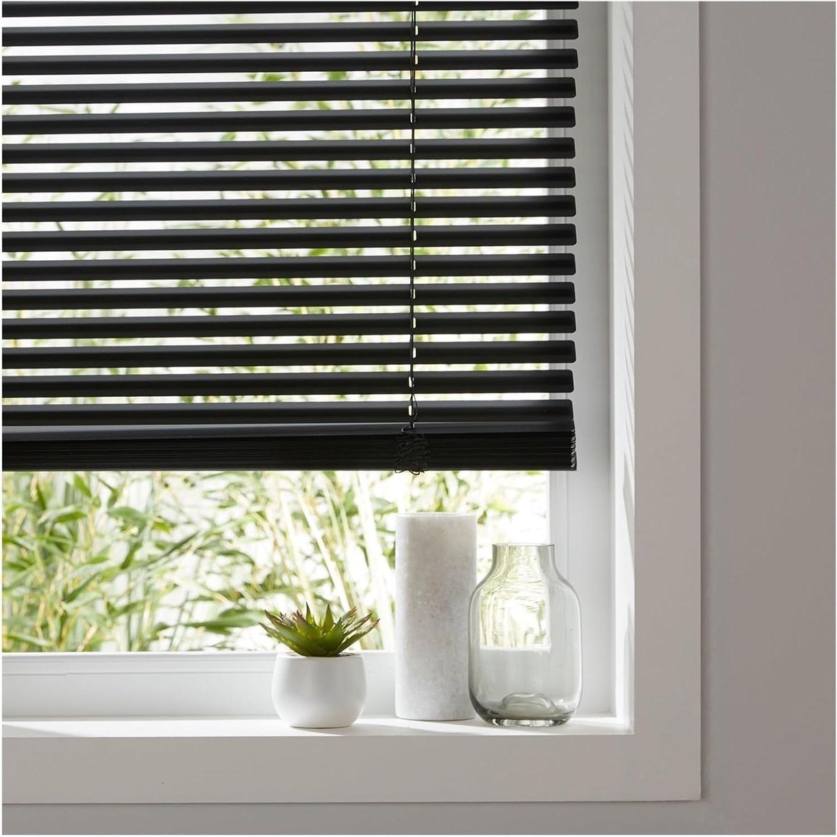 Aluminium Jaloezieën - Verduisterende Luxaflex - Privacy en Lichtregeling - Waterdicht Materiaal - 150 x 120 cm - Zwart