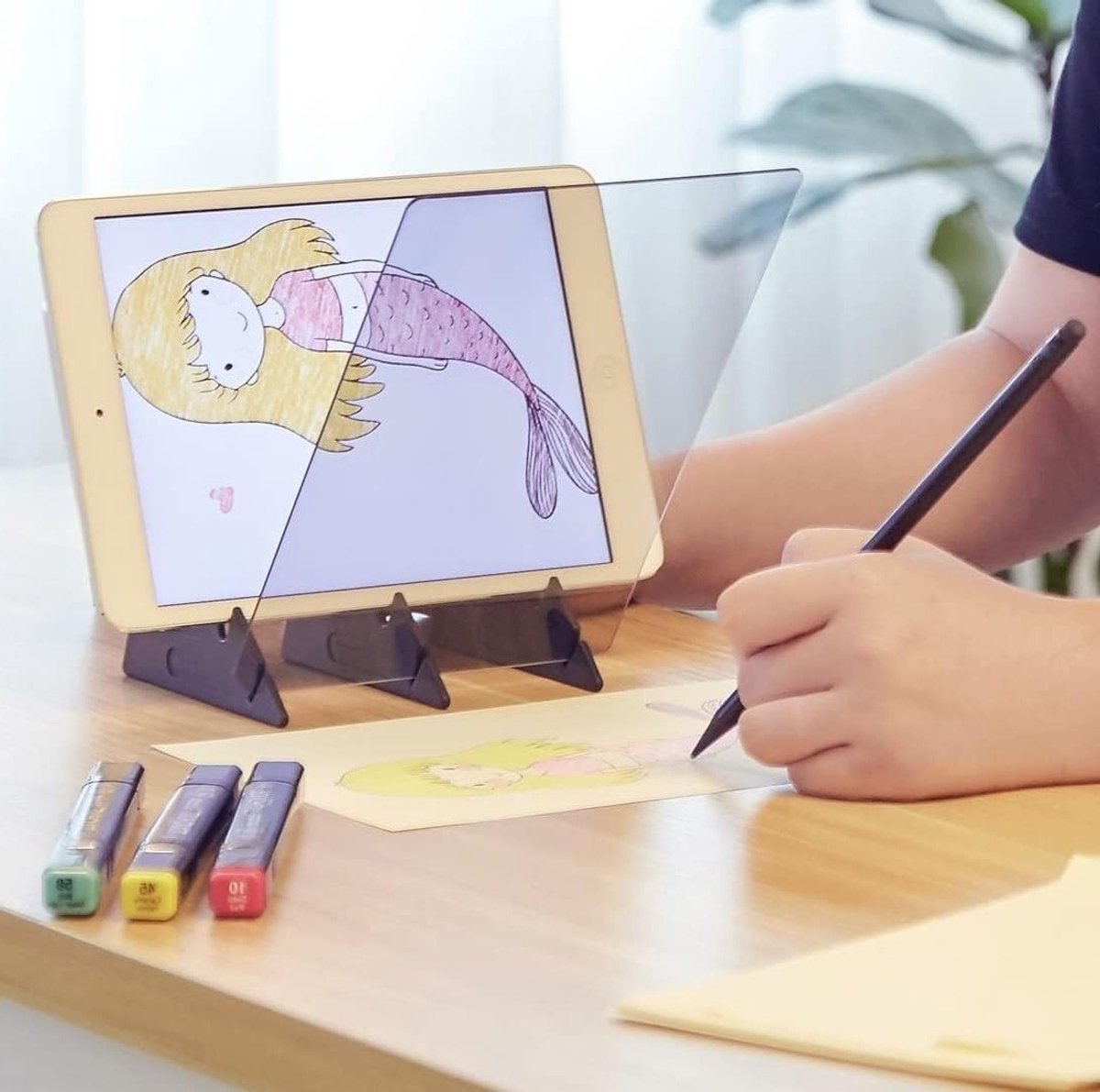 Optische Tekenbord Projector voor DIY Schetsen, Geschikt voor Mobiele Telefoons en Tablets, 20 x 13,5 cm, Ideaal voor Kunst en Creativiteit