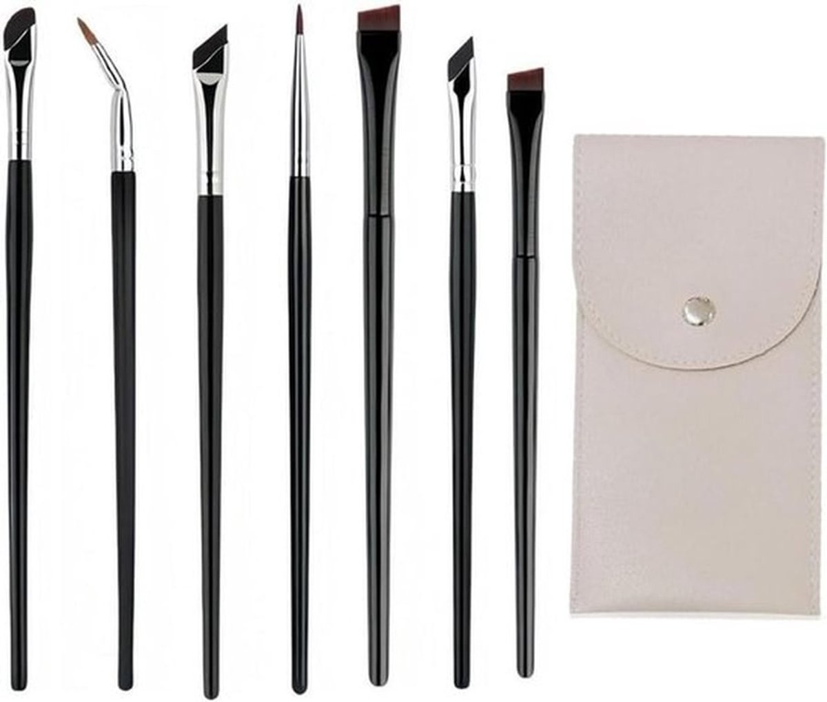 Complete set eyeliner kwasten voor professionele oogmake-up
