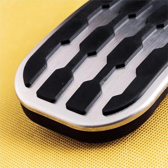 Auto Pedaalhoezen - Sportpedalen Set - Rijveiligheid Verbeteren - Antislip Rubber - Specifiek Model - Zilver Zwart — afbeelding 4