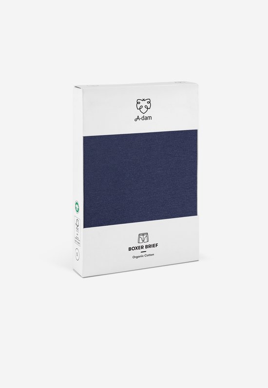 Doos voor donkerblauwe boxershorts van biologisch katoen met A-dam logo.