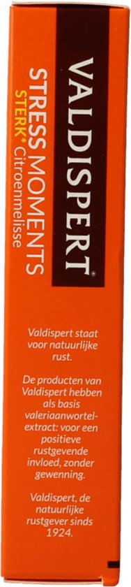 Oranje verpakking met tekst: Valdispert Stress Moments Sterk Citroenmelisse.