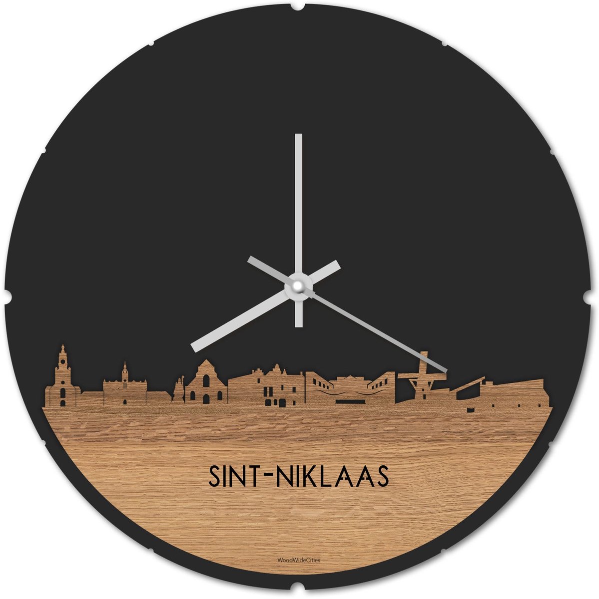 Skyline Klok Rond Sint-Niklaas Eikenhout - Ø 44 cm - Stil uurwerk - Wanddecoratie - Meer steden beschikbaar - Woonkamer idee - Woondecoratie - City Art - Steden kunst - Cadeau voor hem - Cadeau voor haar - Jubileum - Trouwerij - Housewarming -