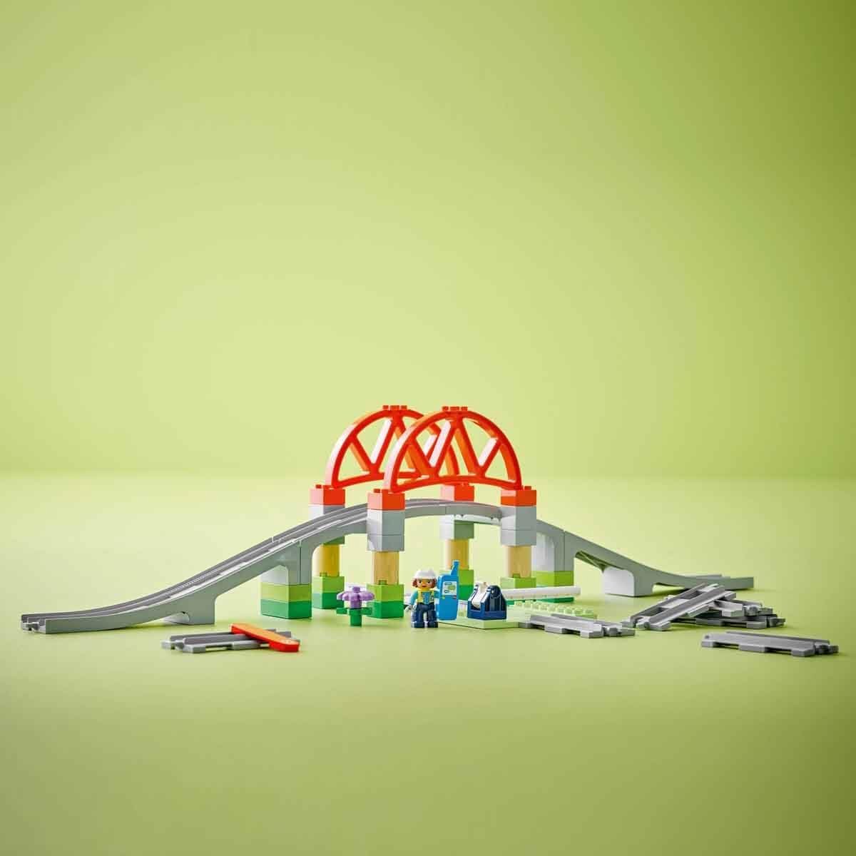 LEGO DUPLO - Stad Treinbrug en rails uitbreidingsset - 10426 — afbeelding 16
