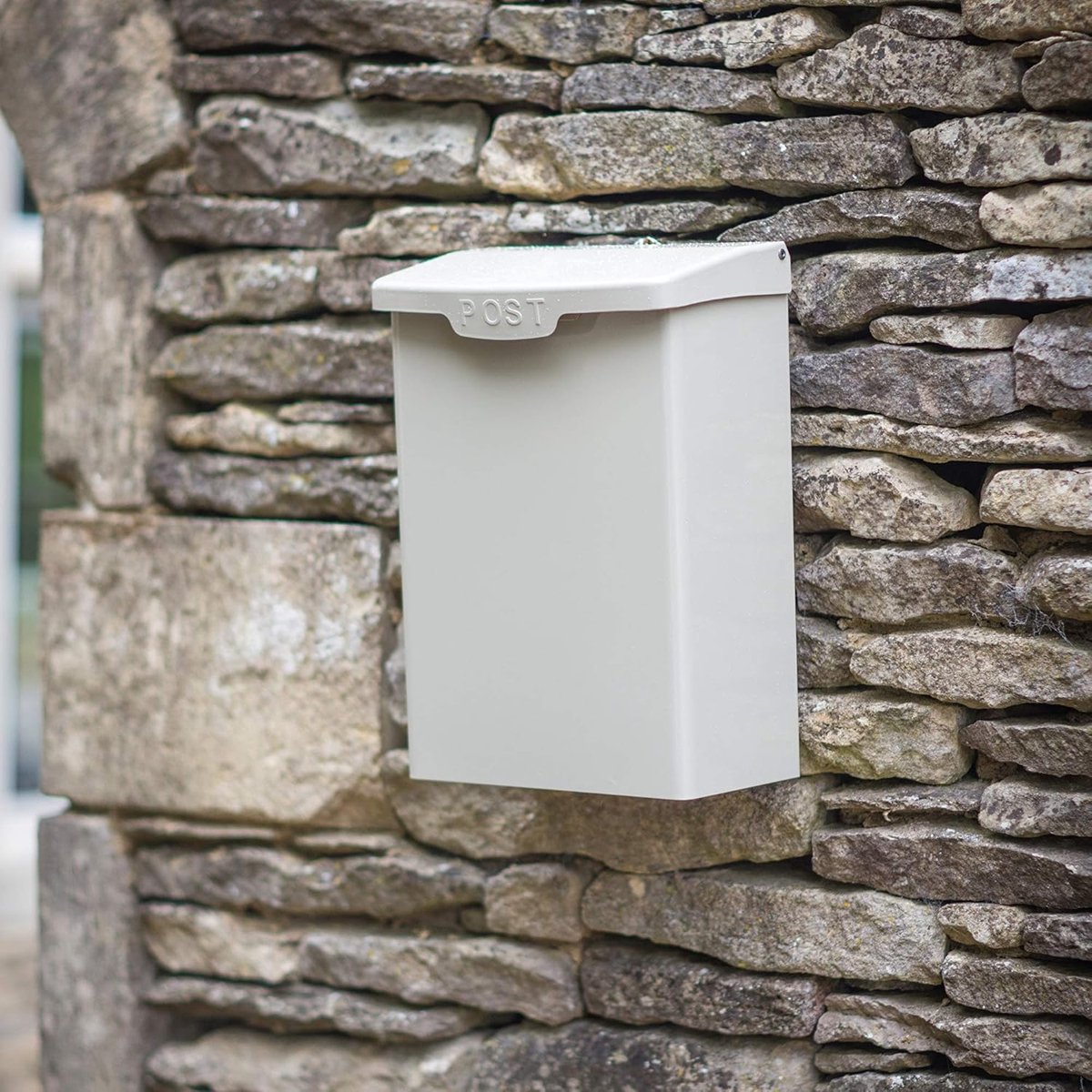 Afsluitbare Wandbrievenbus van Gepubliceerd Staal - Veilige en Stijlvolle Postopslag voor Buiten