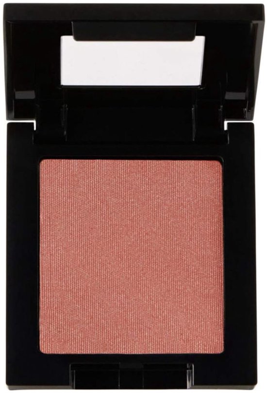 Zwarte verpakking van blush 'Fit Me', met deksel open, zichtbare roze-oranje blush.