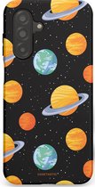 Casetastic Hoesje Geschikt voor Samsung Galaxy A26 - Stijlvolle Beschermende Duo-layer Case - Universum reis