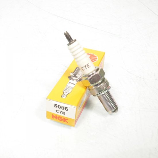 Bougie Denso IU22 Iridium Pour Husqvarna 610 SM S (2000-2004) - Neuf Sous Blister