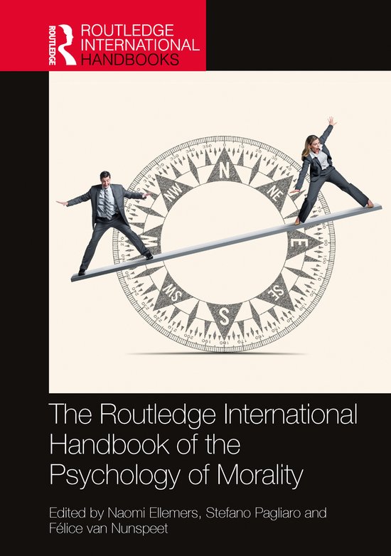 De kaft van 'The Routledge International Handbook of the Psychology of Morality' toont een kompas met twee mensen erop.