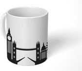 Mok - Zwarte skyline Londen - 350 ML - Beker - Uitdeelcadeautjes