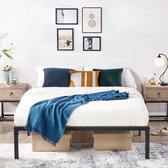 Bedframe 140 x 190 - Zwart -  Met Lattenbodem - Industrieel - Max belastbaar gewicht 180 KG - Twee Persoonsbed - Slapen - Slaapkamer