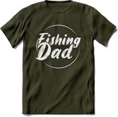 Fishing Dad - Vissen T-Shirt | Blauw | Grappig Verjaardag Vis Hobby Cadeau Shirt | Dames - Heren - Unisex | Tshirt Hengelsport Kleding Kado - Leger Groen - M