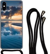 Hoesje met koord Geschikt voor iPhone XS - Zonsondergang bij de Nederlandse kust - Siliconen - Crossbody - Backcover met Koord - Telefoonhoesje met koord - Hoesje met touw