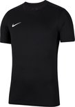 T-shirt de sport Nike noir à manches courtes avec logo Nike blanc sur la poitrine.