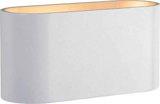 Witte ovalen wandlamp met een warme gloed van binnenuit.
