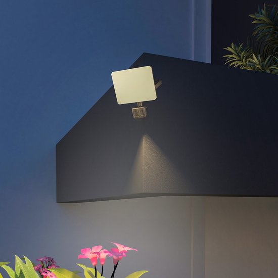 Calex Smart Outdoor Straler - Slimme LED Schijnwerper - LED Floodlight met bewegingssensor - Voor buiten - 24W