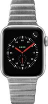 LAUT Links Roestvrij Staal Bandje Geschikt voor Apple Watch SE (44mm) - Zilver