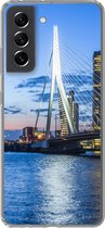 Geschikt voor Samsung Galaxy S21 FE hoesje - Rotterdam - Water - Skyline - Siliconen Telefoonhoesje