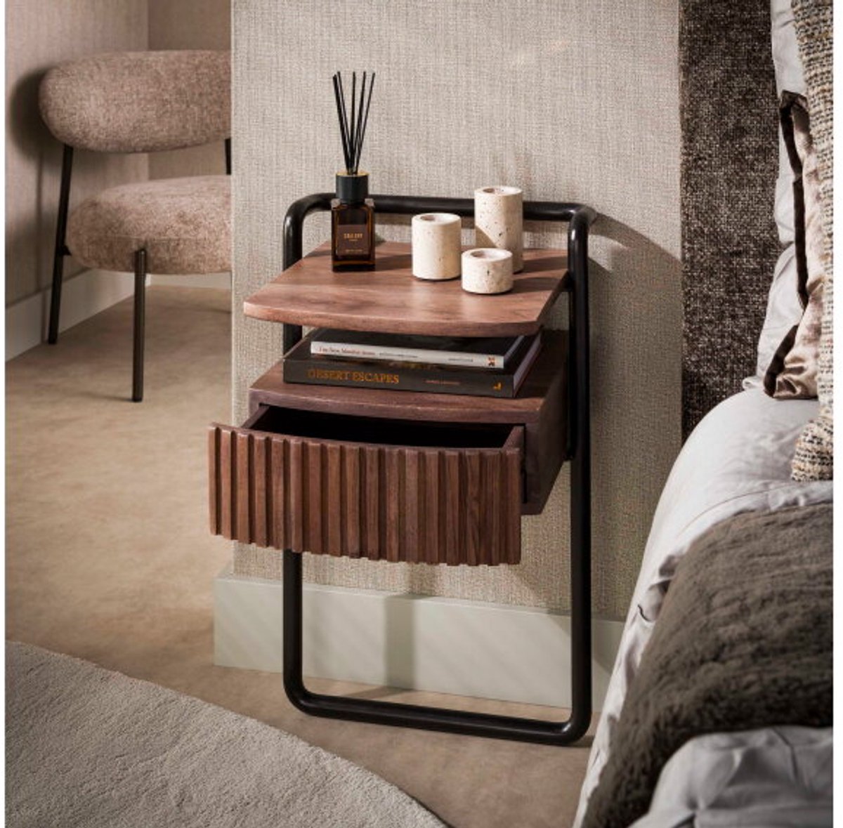 Meubelplaats Liora - Nachtkastje - 1 lade en legplank - Acaciahout bruin - 40x35x67 cm