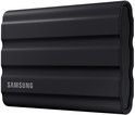Zwarte Samsung externe SSD met geribbelde behuizing, weergegeven vanuit een zijdelingse hoek.