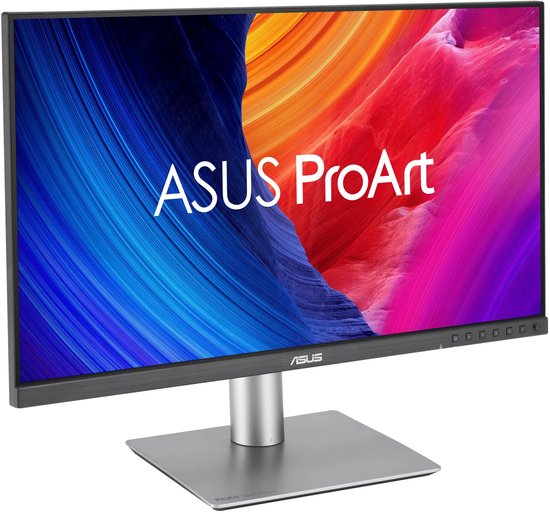 ASUS ProArt monitor in een schuine hoek met zilveren voet.