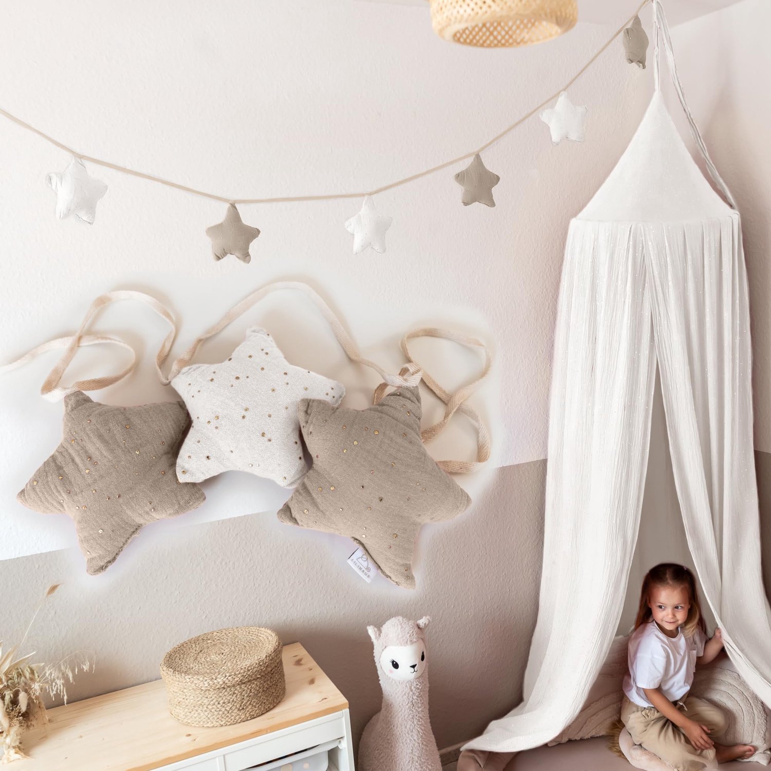 LILIMAUS Sterren slinger kinderkamer met gouden details - stoffen slinger van mousseline katoen - 300 cm - lichtbeige en wit
