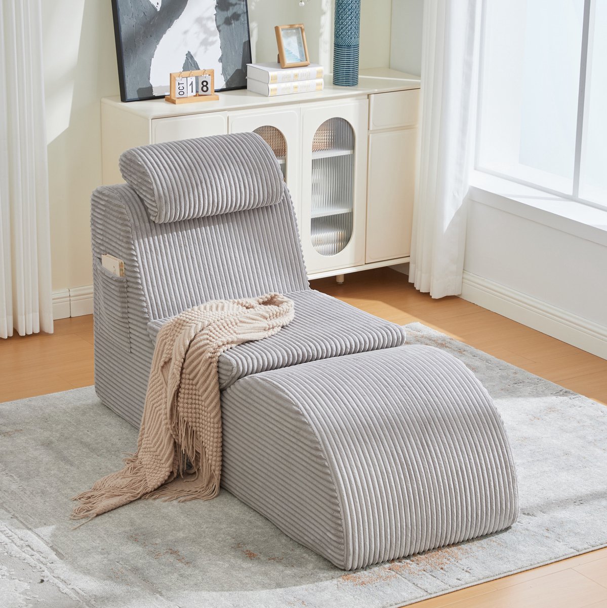 MEUNIQ fauteuil 160 x 66 x 90 cm met ergonomische rugleuning, verplaatsbaar hoofdkussen, afneembaar zitkussen en zijvak, lichtgrijs corduroy