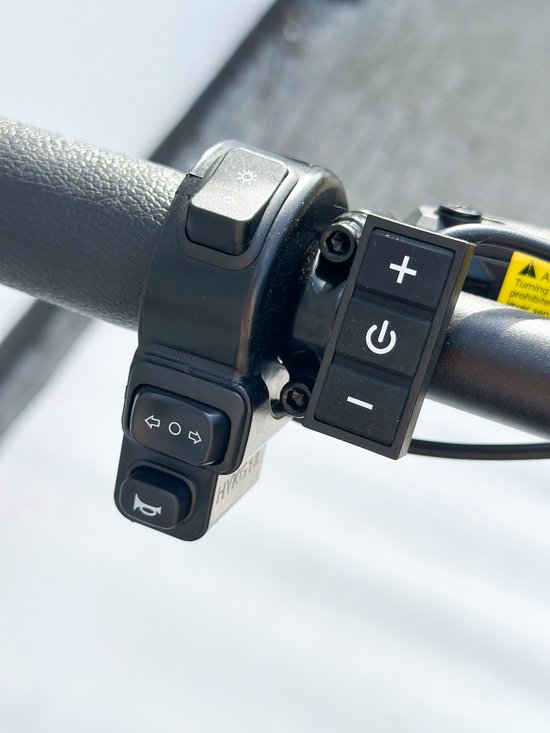 Vilolux - Fatbike Elektrisch - V20 SPORT - ZWART - 2026 model - Voorrek - Legaal - Rijklaar geleverd - 2 Jaar garantie - Hydraulische remmen - Dubbele vering — afbeelding 5