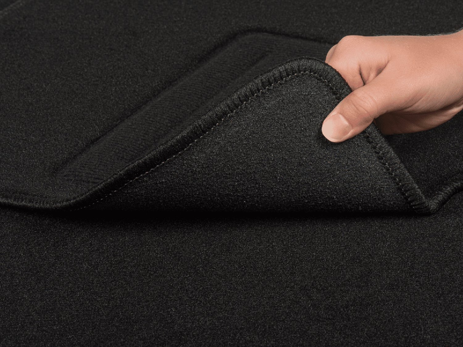 Mats4all | Naaldvilt automatten passend voor Citroen C3 Picasso 2008-2017 | Antislip | Met versterking | 4-delig | Automatten | Mattenset