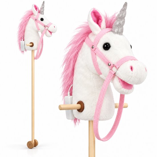 Twee aanzichten van een witte eenhoorn-stokpaard met roze manen, teugels en wieltjes.