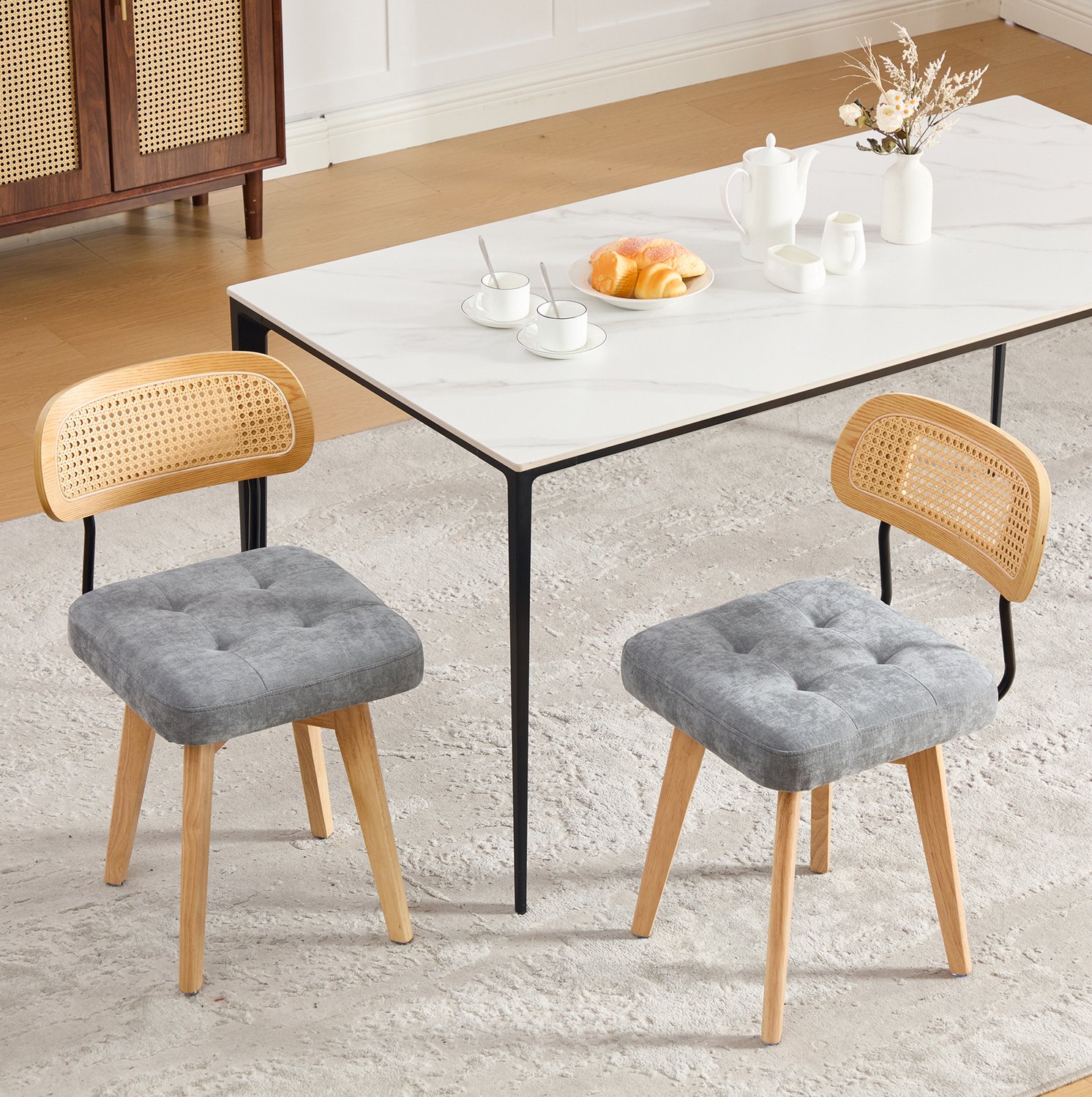 DESMIU Eetkamerstoel 43 x 50 x 77 cm - 360 Graden Draaibaar - Voor Eetkamer En Slaapkamer - Chenille En Rotan - Grijs
