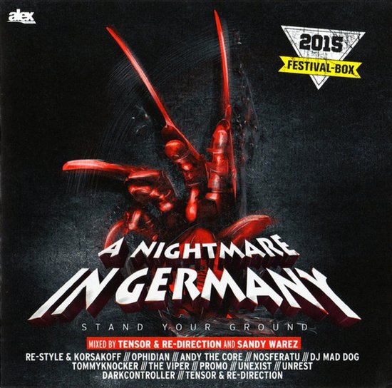 A Nightmare In Germany 2015 cd-hoes met rode klauwhand en tekst Stand Your Ground op zwarte achtergrond.
