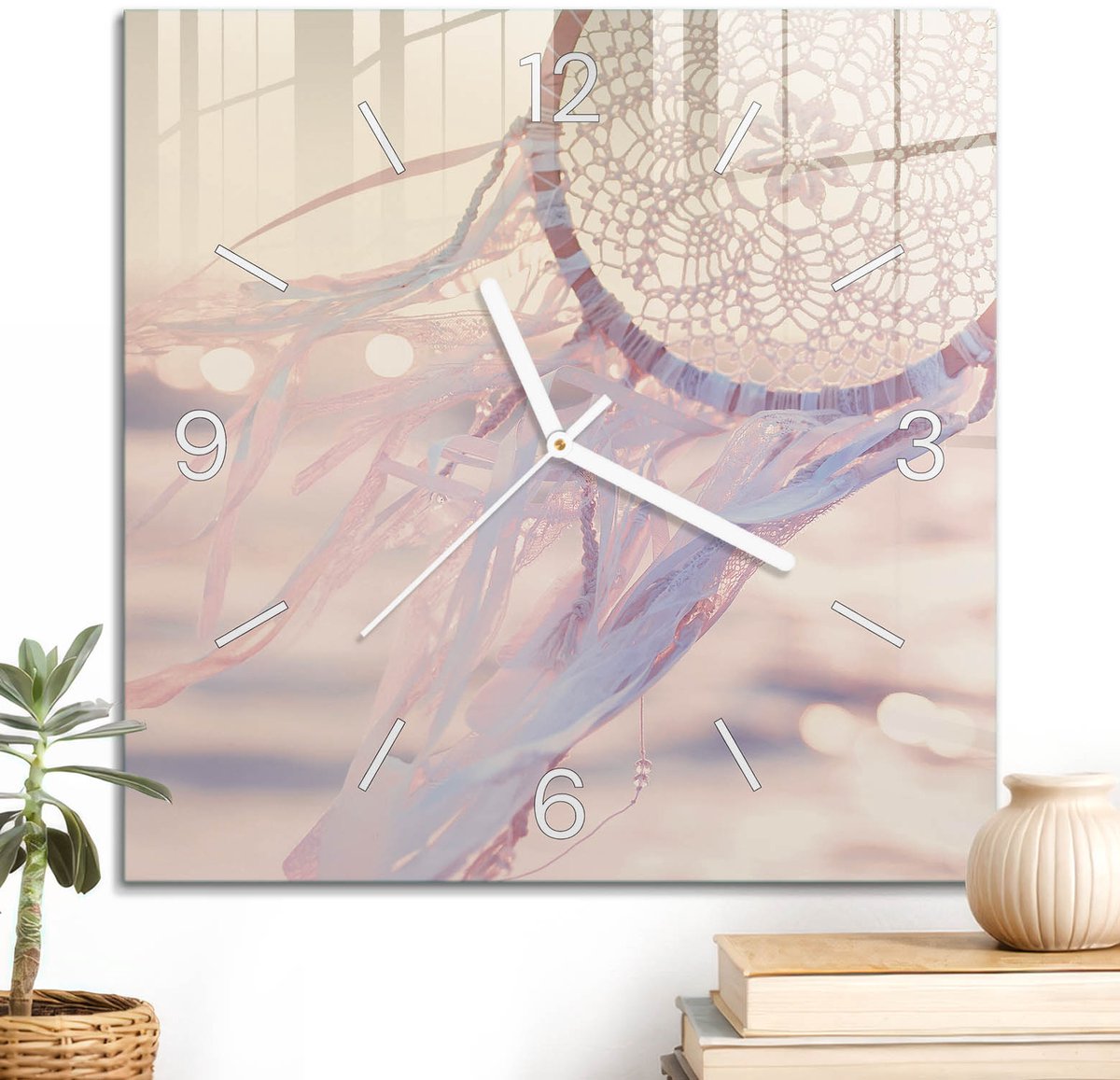 ArtPrintCave Roze Glazen Klok - 30x30 cm - Wandklok Vierkant - Dromenvanger Wandklok Keuken - Achtergronden En Patronen Unieke Klok - Witte Klokwijzers