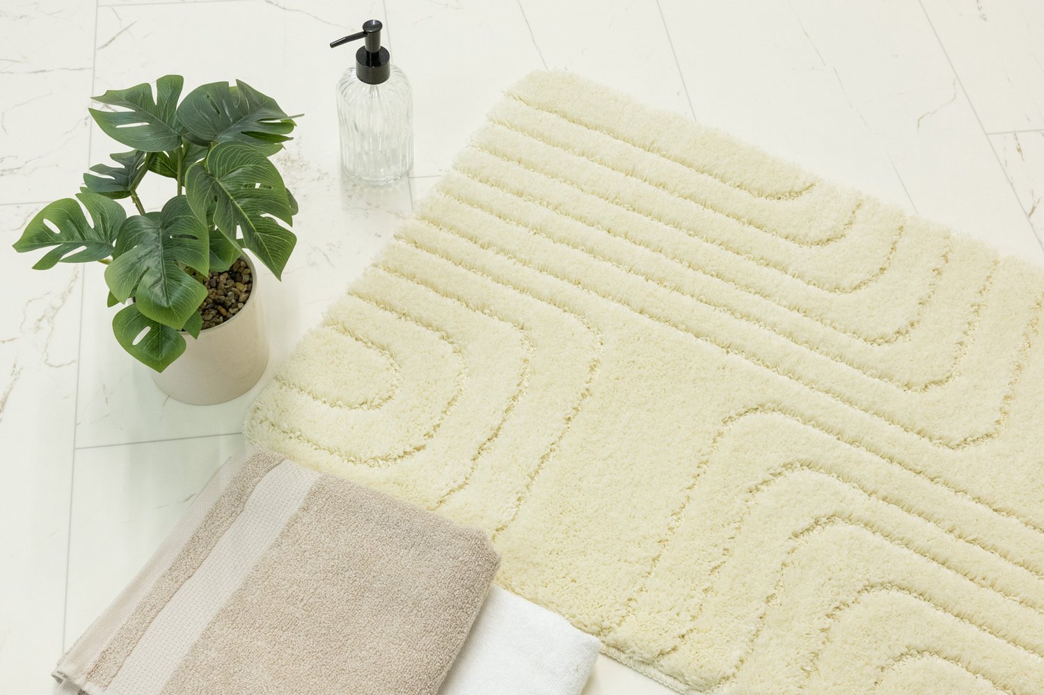 Aroya Cream Badkamermat 60x100 cm - Zacht, Antislip, Crème